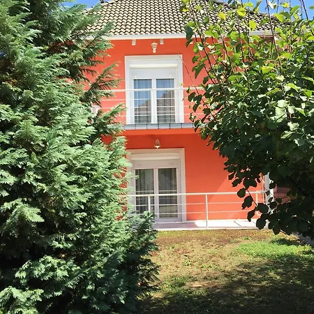 Park Apartman *